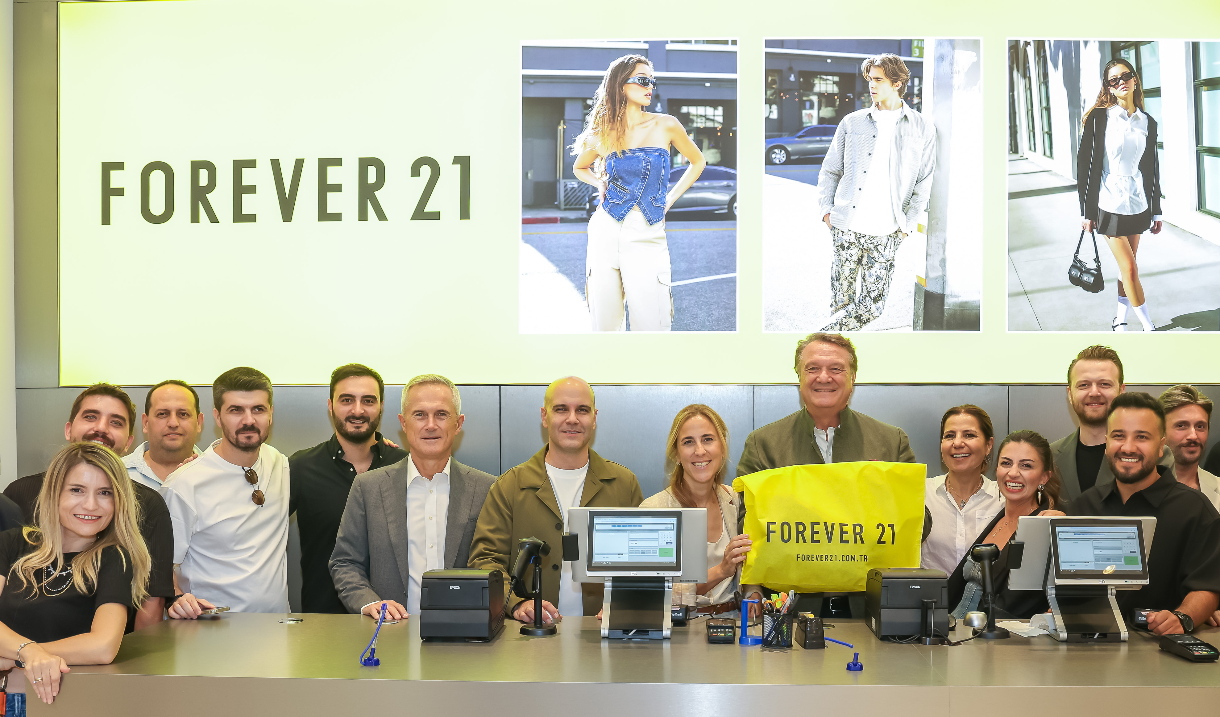 Forever 21 Opens Its First Store in Türkiye at Vadistanbul